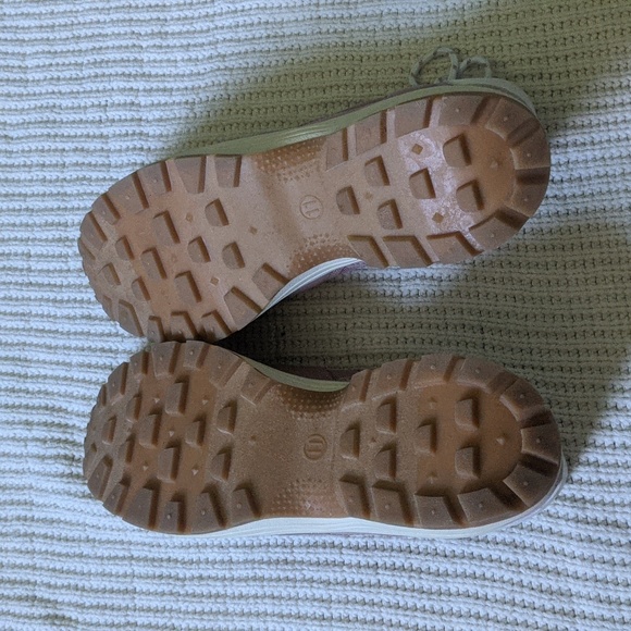 Chunky pink sneakers - Picture 4 of 4